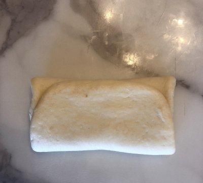 奶香浓郁的牛奶哈斯小面包最好吃的5种做法，一遍就会