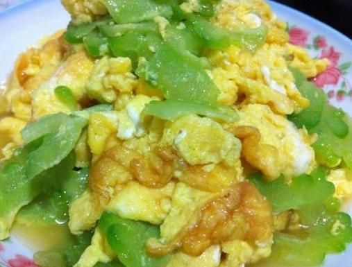 鸡蛋炒苦瓜的最佳做法图6