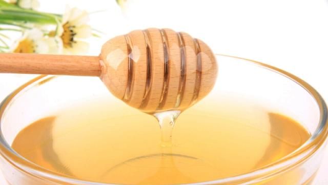洋槐蜂蜜的特点,枣花蜂蜜和洋槐蜂蜜的功效与作用图3