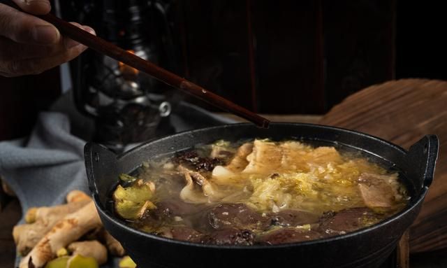 忘不了的家乡美食：杀猪菜