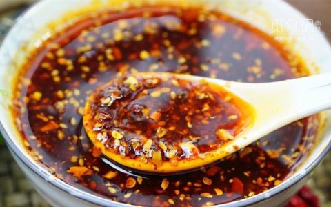 如何做辣椒油超级简单(做香辣油泼辣椒油选哪种辣椒)