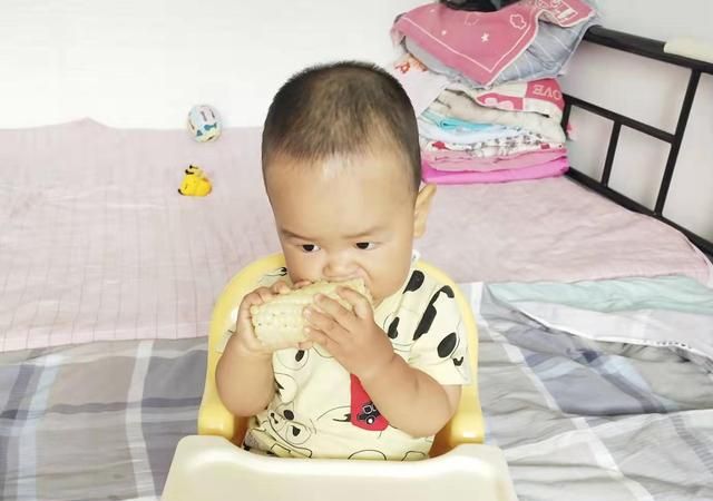 婴儿喂养食谱时间表图3