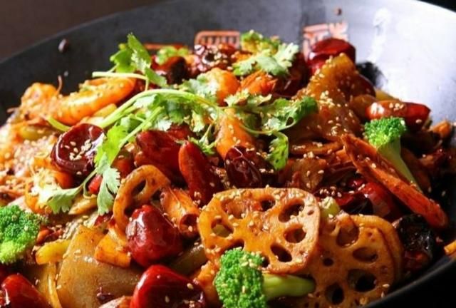 麻辣香锅加什么才香图1