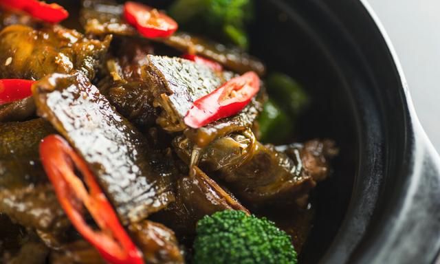 甲鱼怎么杀？具体怎么做才好吃？牢记“这3招”，甲鱼香浓又下饭