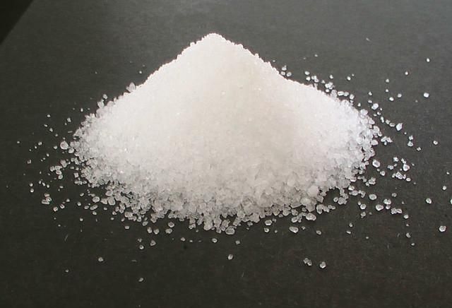 磷酸二氢钾、多菌灵、生根粉，这些常用的花肥、花药你真会用吗？