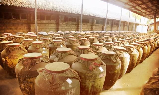 “中国4大名酒”有哪些？你喝过几种呢？原来白酒还能这么排名