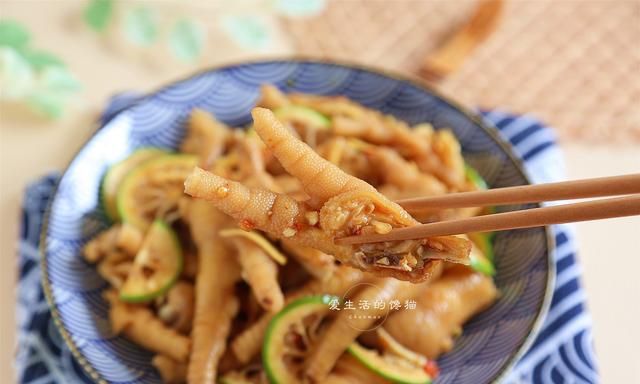 饭店不外传的凉拌鸡爪，不腥又解腻，爽口开胃，学会不用买了