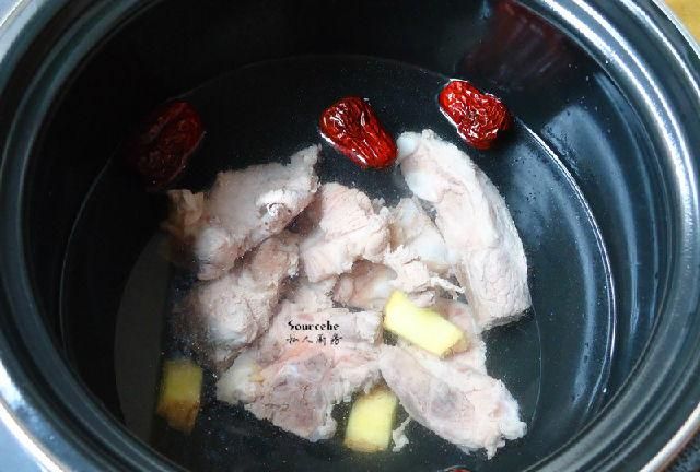 黑豆骨头汤--养发护发汤