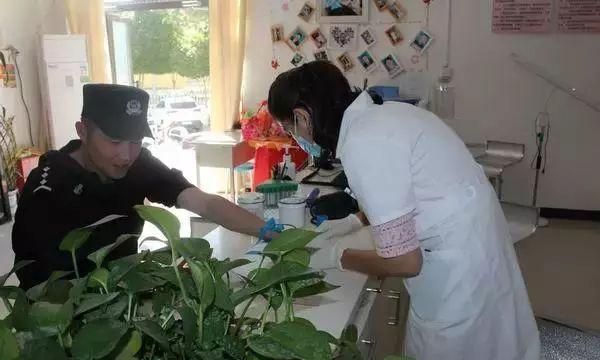 一线警察 | 你刚好需要 而我刚好符合