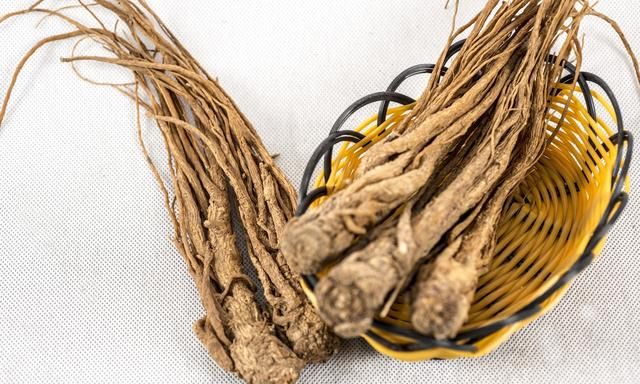 这味中药补血有奇效，要是这样吃，既营养又健康