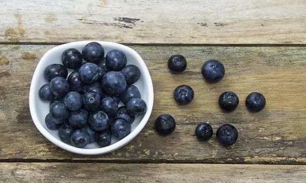 蓝莓可抑制口腔细菌 降低蛀牙风险
