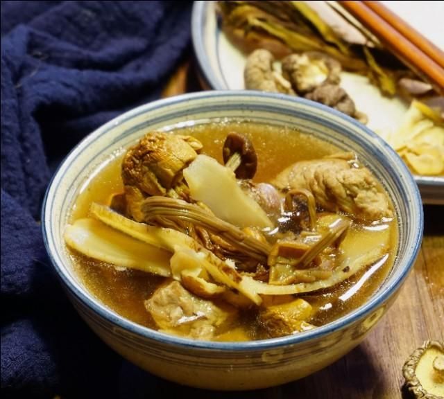 山药玉竹汤怎么做,山药的煲汤食谱大全图1