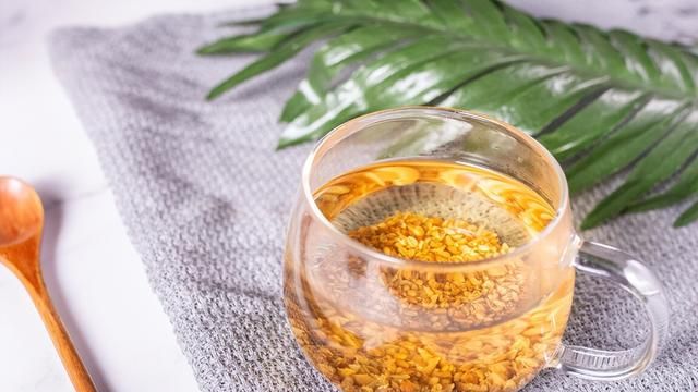 天气炎热，建议中老年人多喝5种“清火茶”，解暑降燥，安然入夏