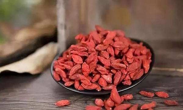 这五种食物提神醒脑，对付春困不在话下