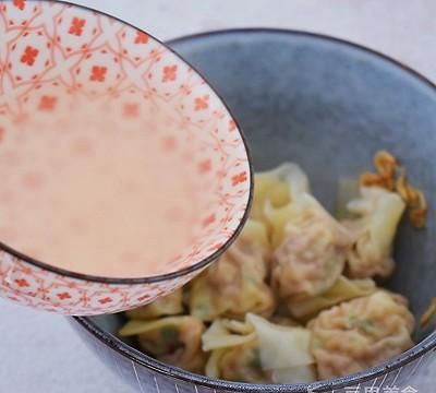 网红美食我来做 鲜虾猪肉馄饨