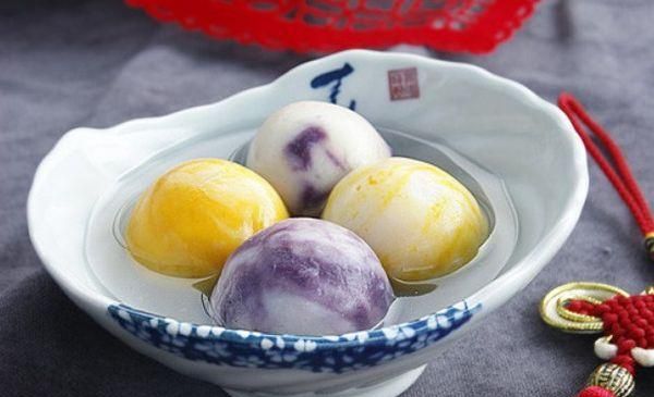 一个芝麻元宵热量=一两米饭 元宵怎么吃健康又美味