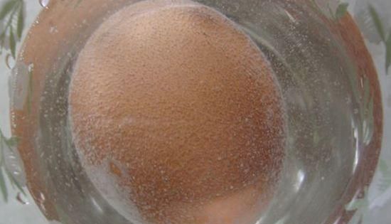 “醋蛋液”包治百病？这谣言能再假一点吗！