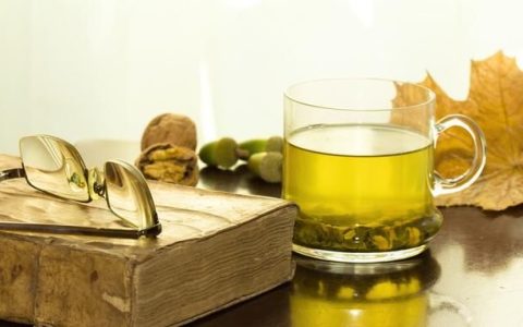 玄米茶味道可口香醇(玄米茶炒到什么颜色好)