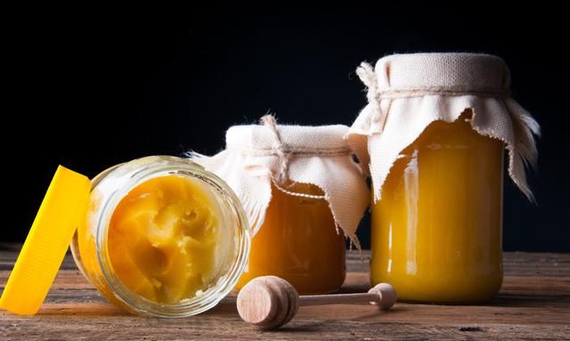 蜂蜜容易变质是何原因？变质蜂蜜还有何用途？老蜂农分享3大用途