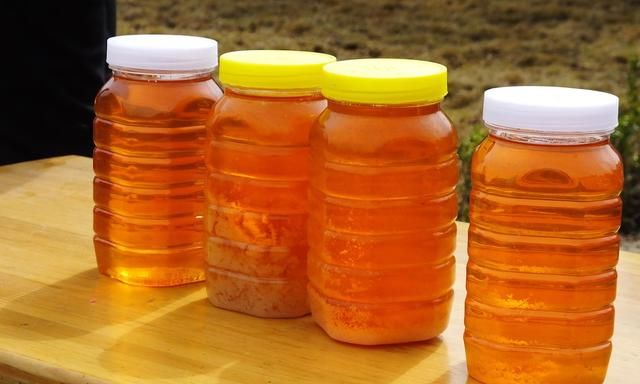 蜂蜜容易变质是何原因？变质蜂蜜还有何用途？老蜂农分享3大用途