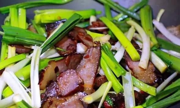腊肉吃法有多种哪种吃法最好,腊肉吃法有多种图4