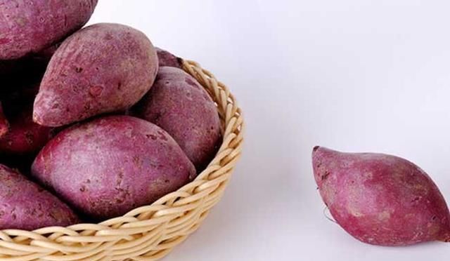 紫薯怎样吃才最好(紫薯什么时候吃最好呢)图1