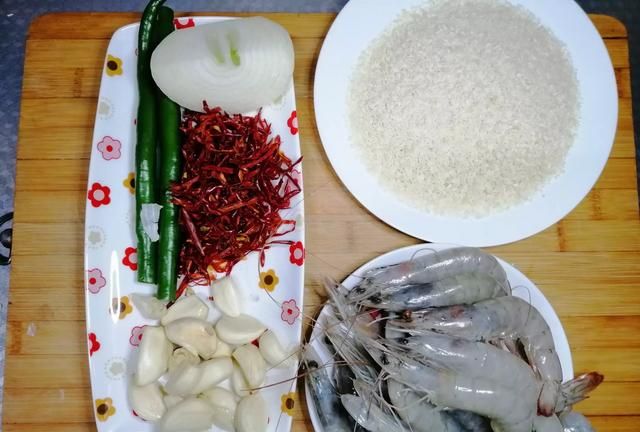 南美白虾怎么做好吃又简单,冻南美白虾怎么做好吃图1