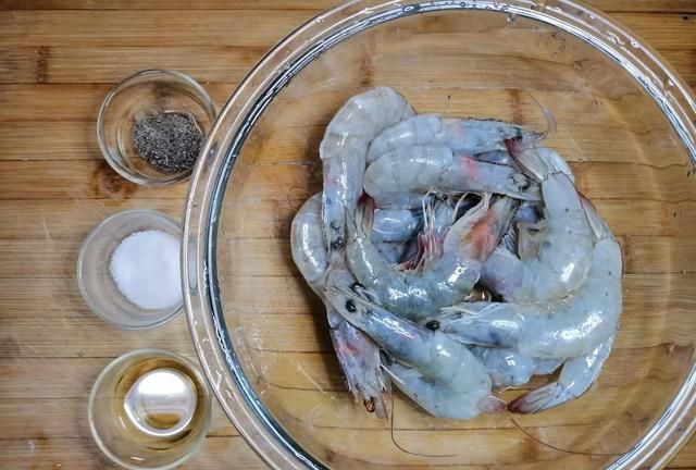 南美白虾怎么做好吃又简单,冻南美白虾怎么做好吃图2