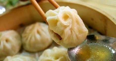 灌汤包的汤是怎么灌进去的图7