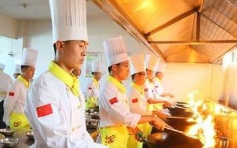 橄榄油能炒菜吗有哪些做法(橄榄油可以做炒菜吗)