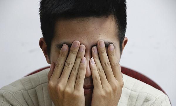 总是感觉眼睛酸涩干痒？美国眼科协会推荐：8种护眼食物不妨多吃