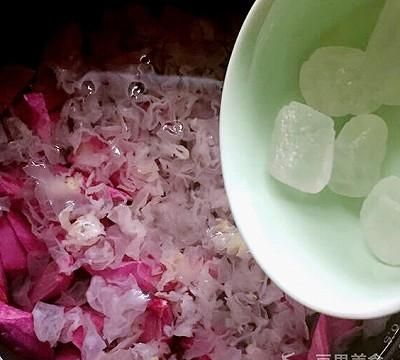 紫薯银耳汤的做法
