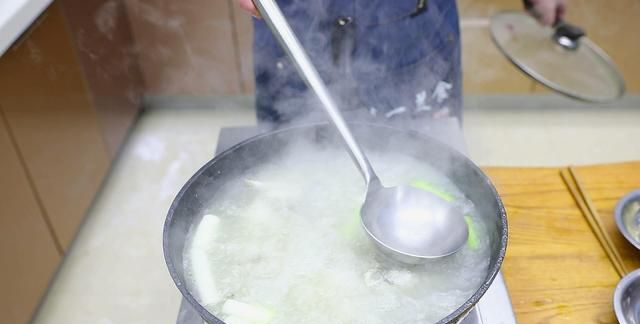 高考将近！建议家长：多给孩子吃5种“补脑菜”，比营养品强多了