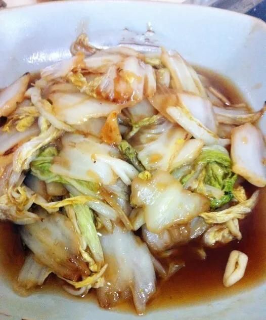 白菜帮子怎么做好吃又简单(不用肉的白菜帮子怎么吃)图9