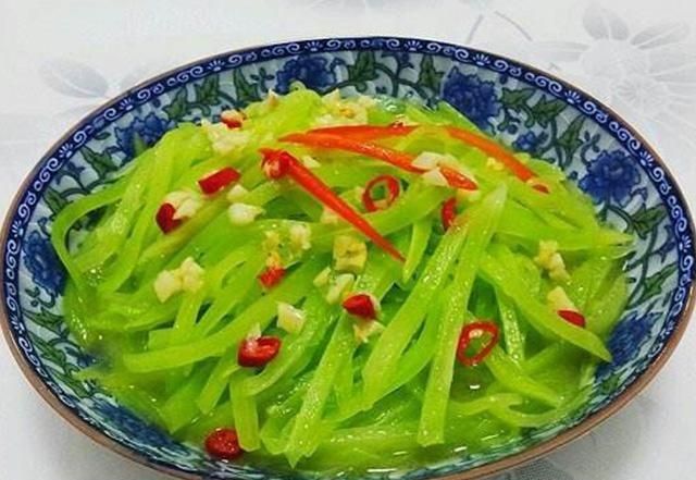 凉拌莴苣怎么做才更好吃(凉拌莴苣怎么做好)图9
