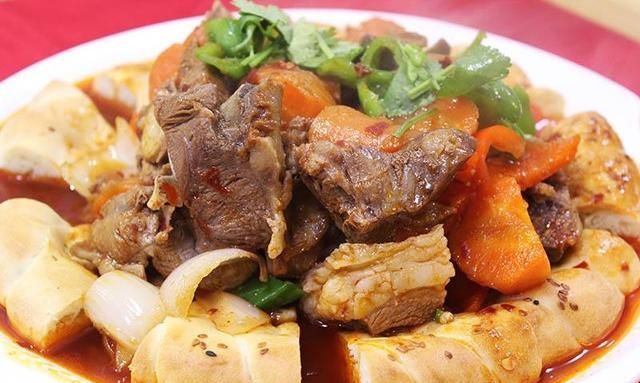 羊肉在新疆有哪些吃法,新疆羊肉汤怎么炖好喝图4