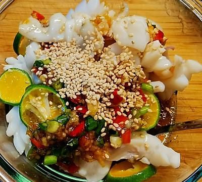 酸辣开胃，鲜嫩低脂的捞汁海鲜～乌贼鱼