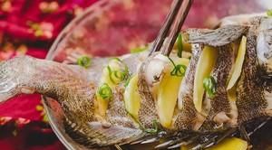 吃鱼篇一：本地口味-清蒸石斑鱼