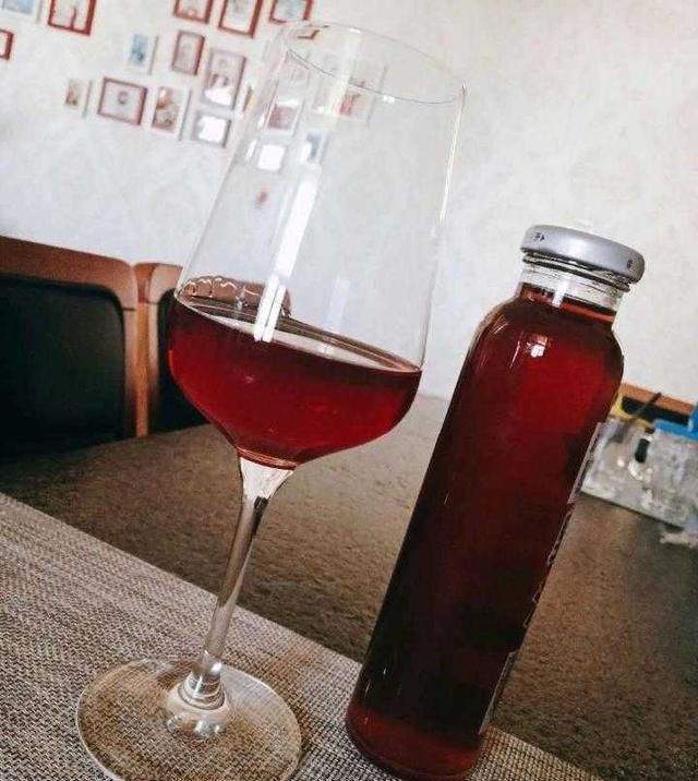 四季不同酿酒，最不能缺少夏天的杨梅酒