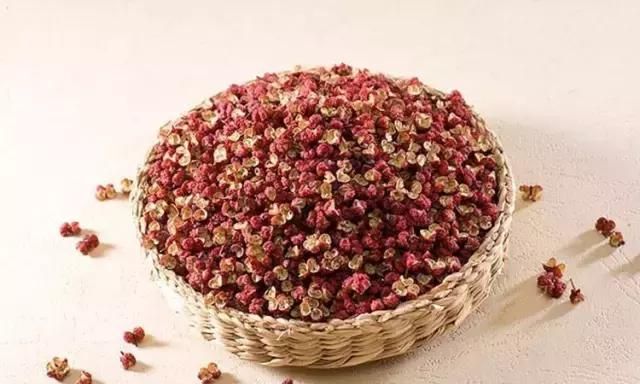 年味十足的四川特产！过年带这些美食回家才有川范儿！