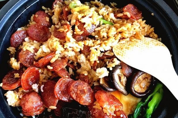 广式煲仔饭怎么做好吃(广式煲仔饭做法步骤)图3