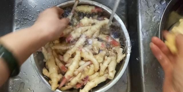 请问嫩生姜怎么腌制(怎么腌制嫩生姜)图1