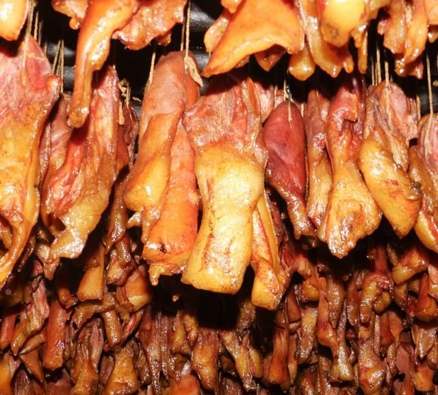 腊肉太咸该怎样处理(腊肉太咸了怎么处理)图4
