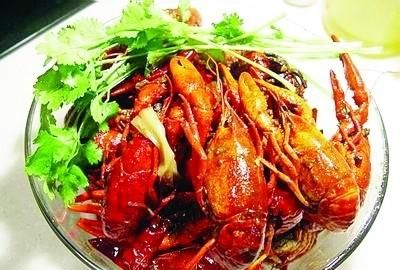 你爱吃小龙虾吗?小龙虾有哪些吃法呢图9