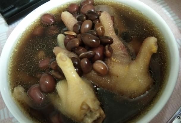 黑豆鸡脚汤怎么做好吃图8