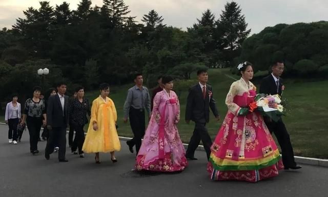 带着10000元游朝鲜，沿途见闻让人印象深刻，不虚此行