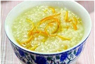 医生提醒，橘子皮别扔！省钱省心作用多，养生治病效果好！