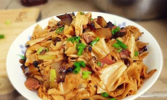 晚餐做什么菜好？10款家常小炒食谱，效率，速度，美味都可兼得
