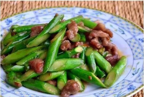 晚餐做什么菜好？10款家常小炒食谱，效率，速度，美味都可兼得