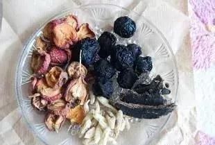喝杯麦冬乌梅茶，补水去皱纹！